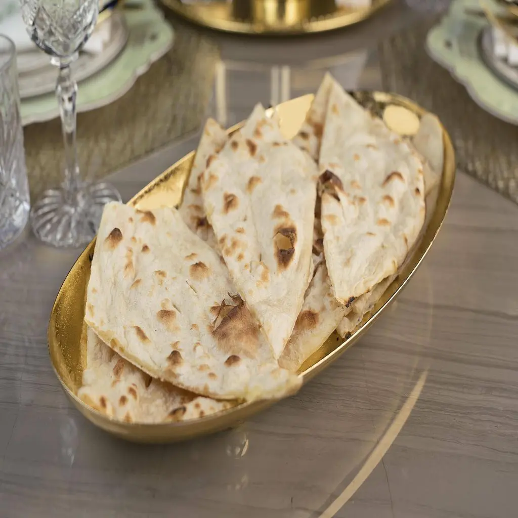 خبز نان سادة / زبده